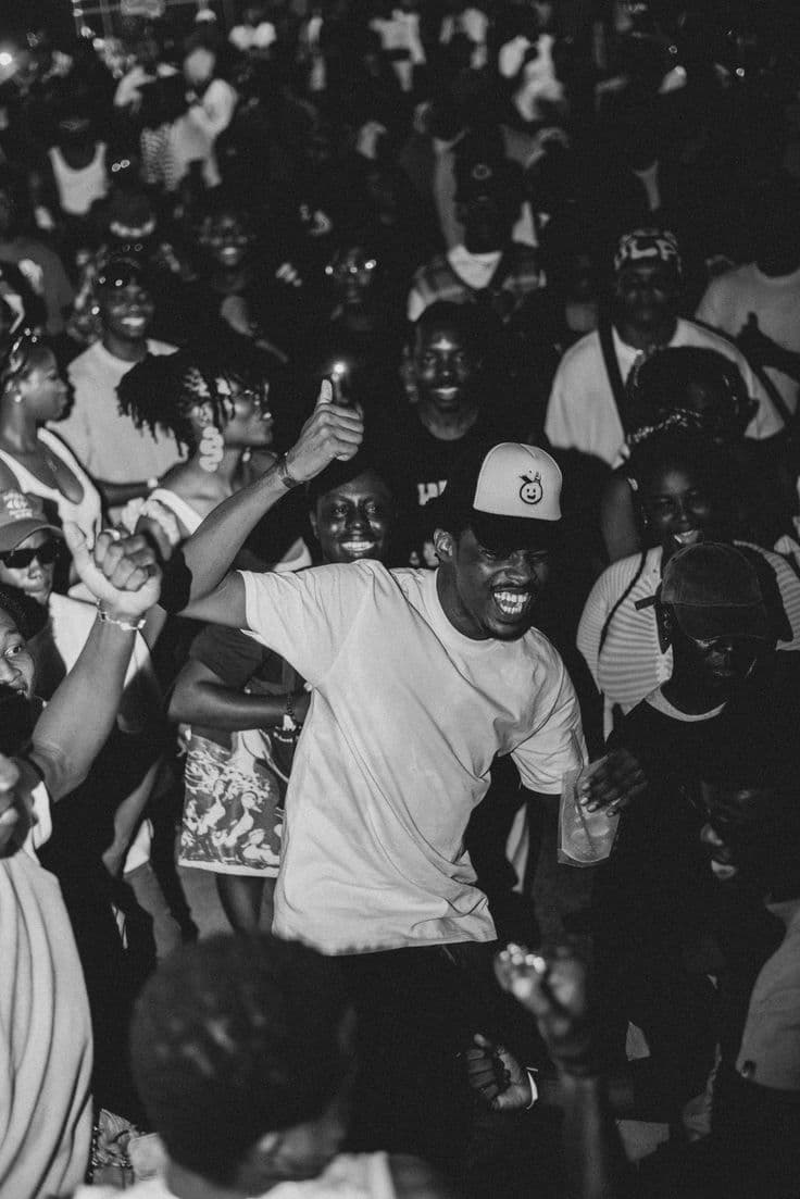 Vibes of the Night photo 4